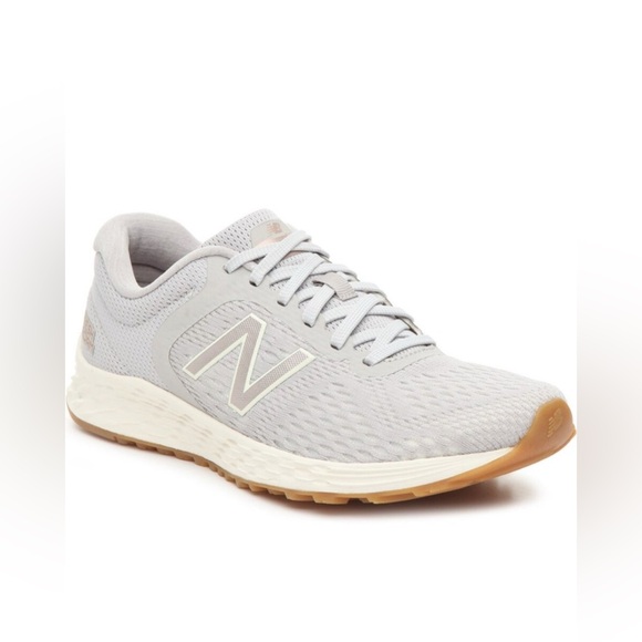 New Balance Fresh Foam Arishi V2 Lightweight
Womens Running Shoe Size 8.5 - Picture 1 of 8